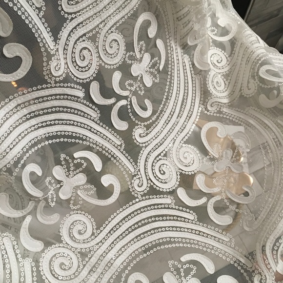 Blouse - Picture 6 of 6